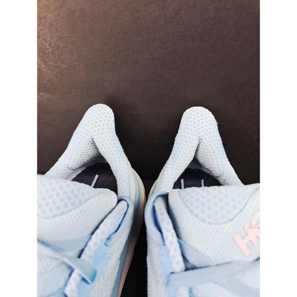 Hoka Women 10 Comfy footwear - Picture 7 of 9